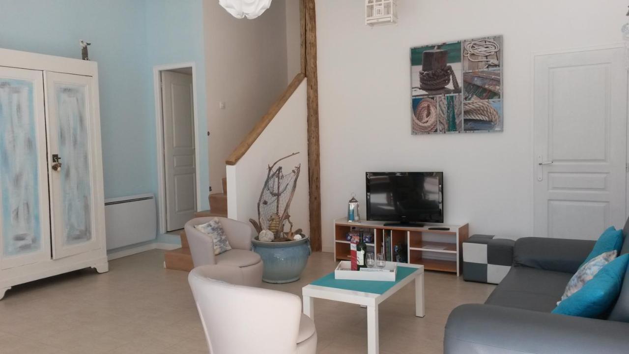 Gites "Tout Au Sud De La France" Pomerols Экстерьер фото